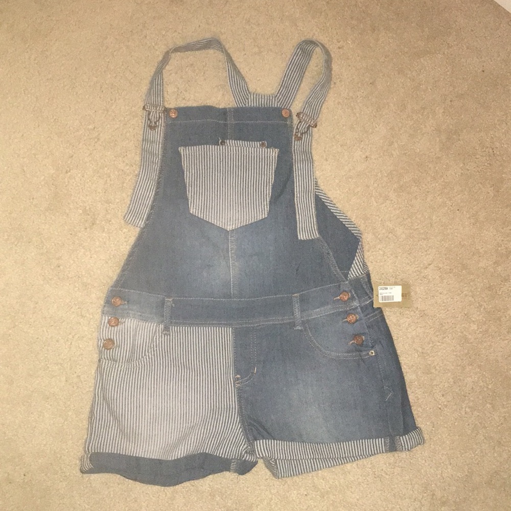 Striped overall denim shorts